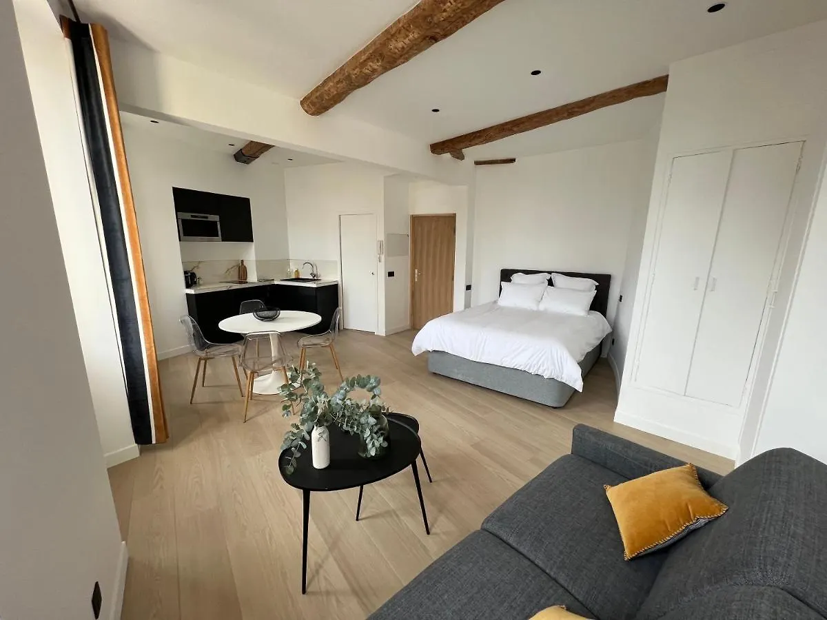 Appartement 33 M2 Comme Une Junior Suite - Vue Port Et Palais Des Festivals Cannes